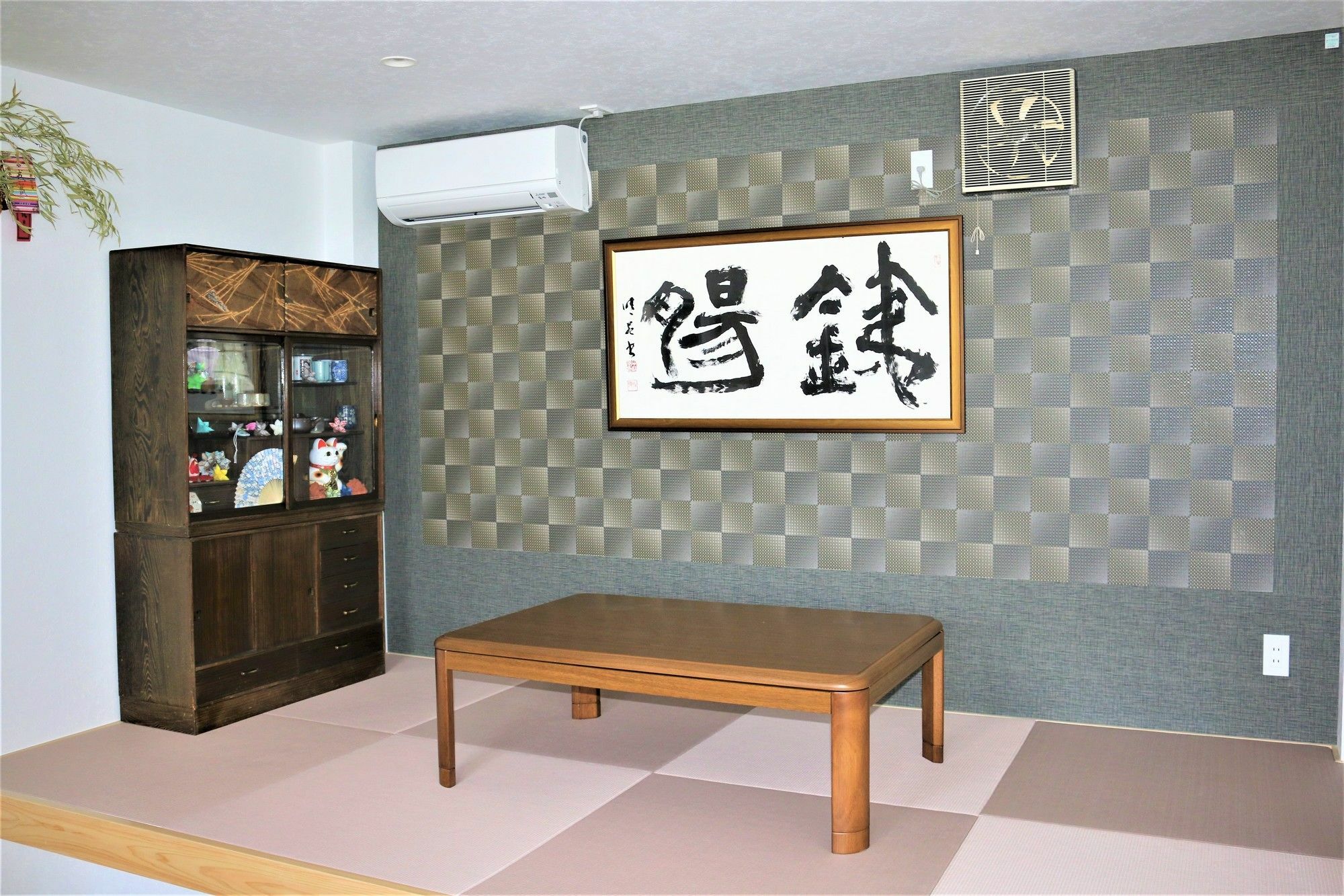 Banana Hammock Hotel Osaka Buitenkant foto