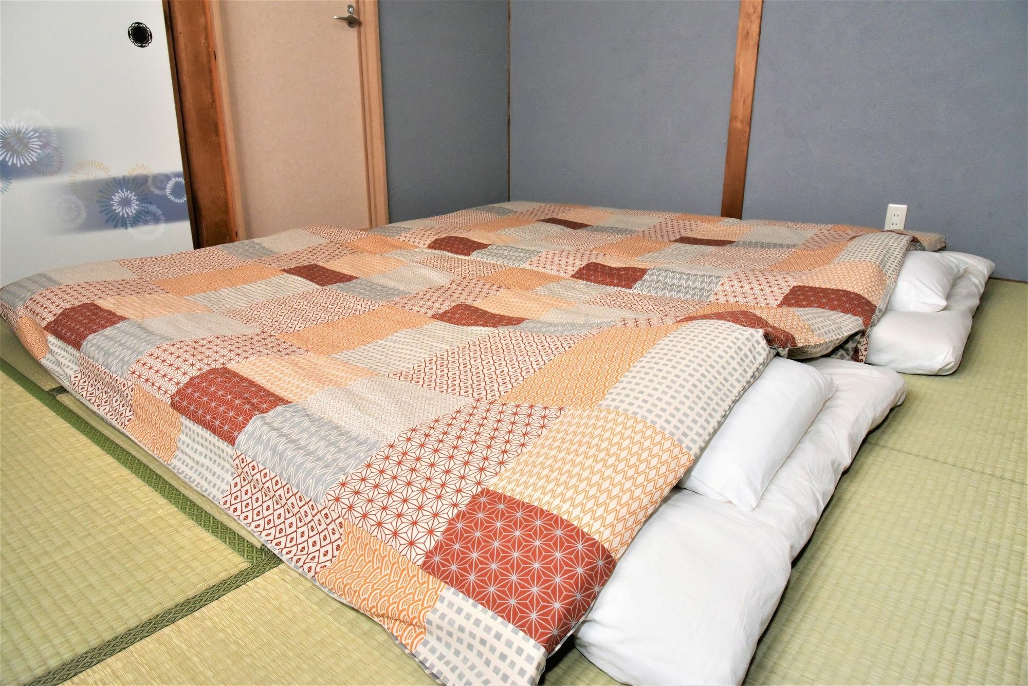 Banana Hammock Hotel Osaka Buitenkant foto